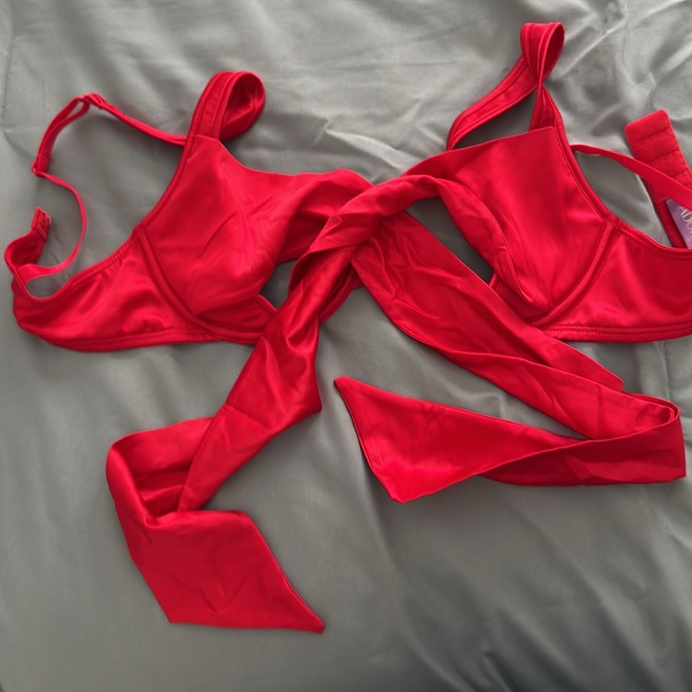 Valentine’s Day bow bra